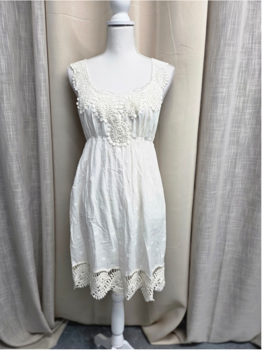 Max Studio White Swiss Dot Crochet Lace Dress S Empire Waist Cottagecore Summer